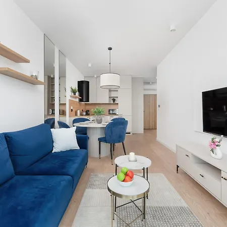 Elegancki Z Parkingiem W Centrum Wroclawia By Renters Prestige アパート